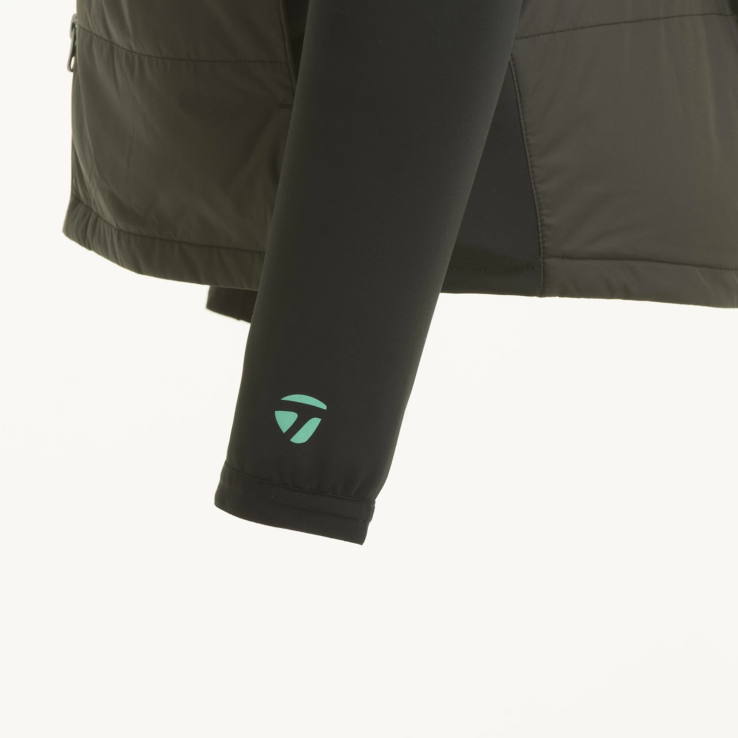 TaylorMade Z625 Jacket 4 TaylorMade Z625 Jacket - Image 4