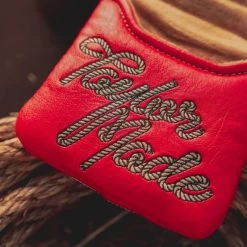 TaylorMade Get Along Little Doggies -Golf Equipment Store V97197 zoom D3